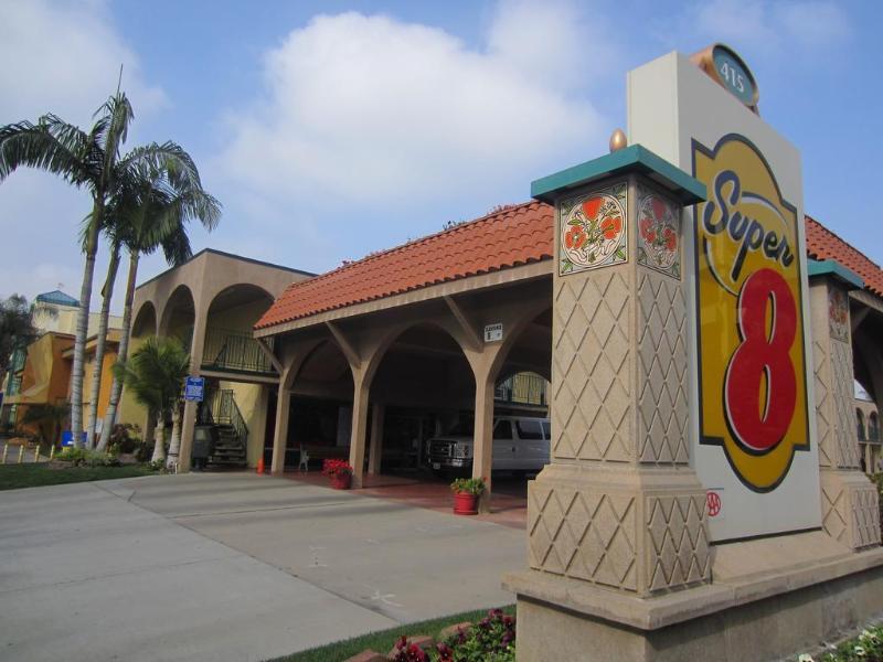 Kings Inn Anaheim At The Park & Convention Center Exterior photo